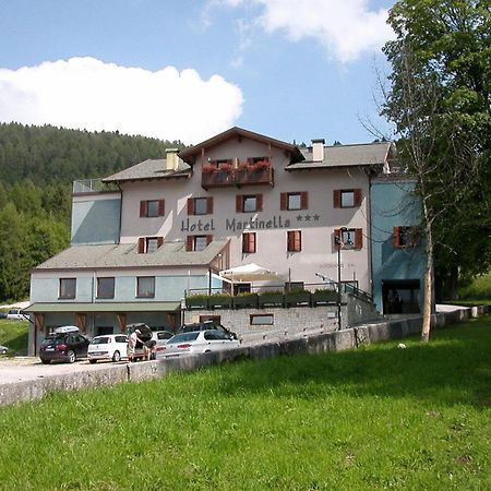 Hotel Martinella Folgaria Buitenkant foto