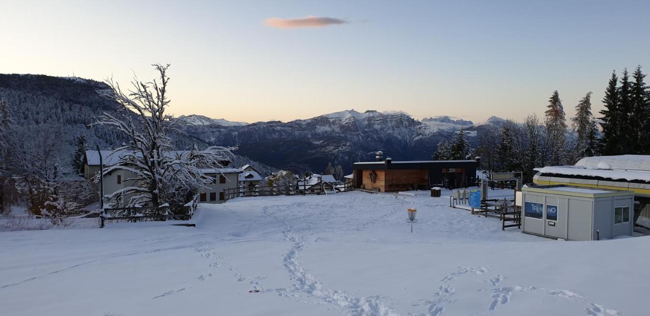 Hotel Martinella Folgaria Buitenkant foto