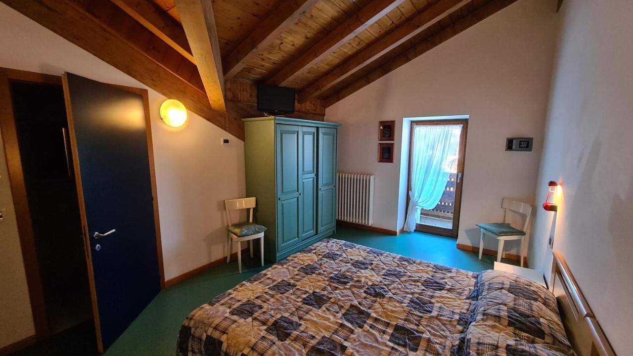 Hotel Martinella Folgaria Buitenkant foto