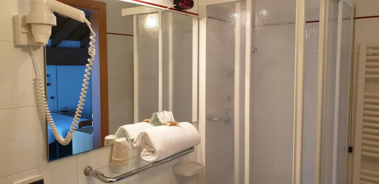 Hotel Martinella Folgaria Buitenkant foto