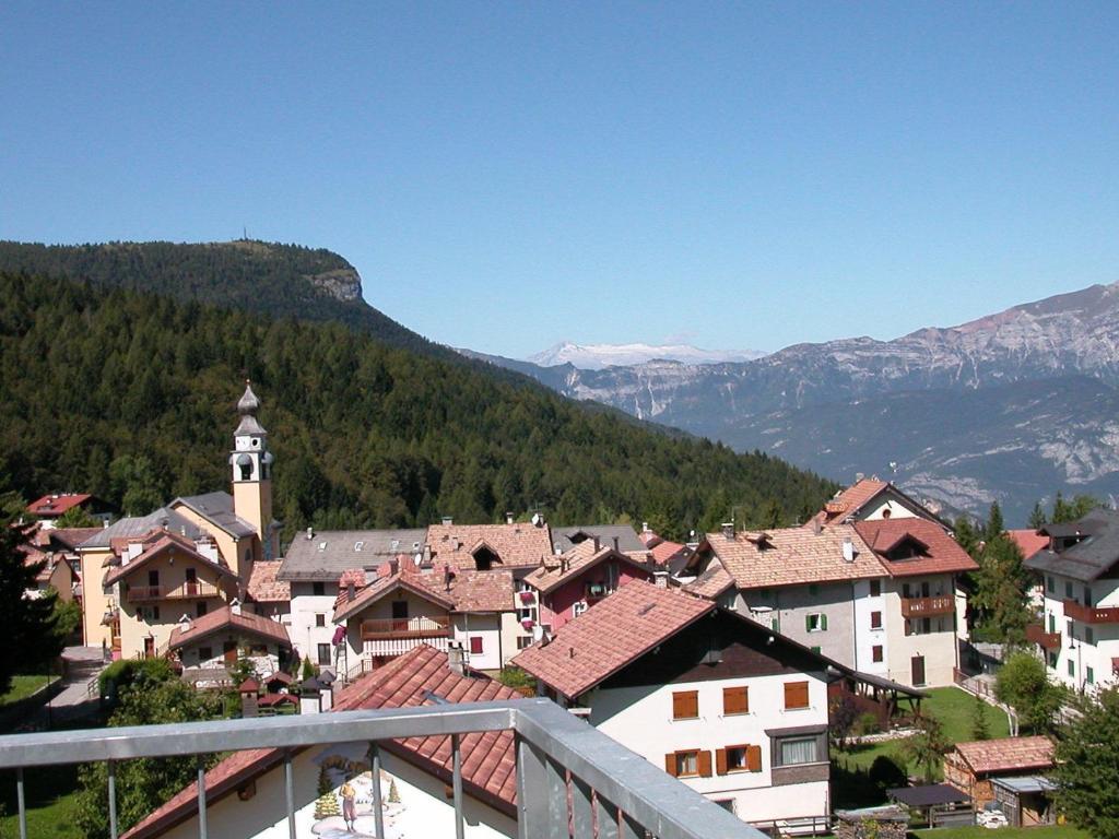 Hotel Martinella Folgaria Buitenkant foto