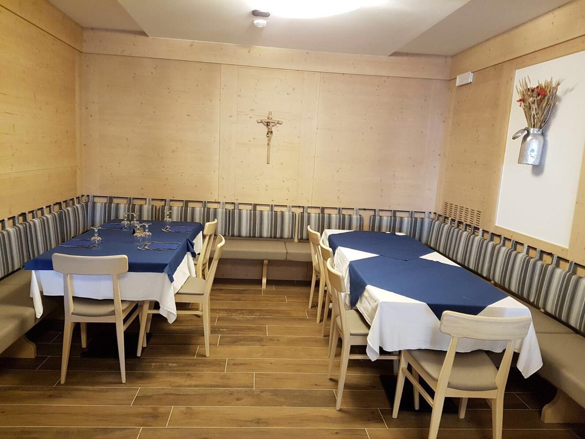 Hotel Martinella Folgaria Buitenkant foto